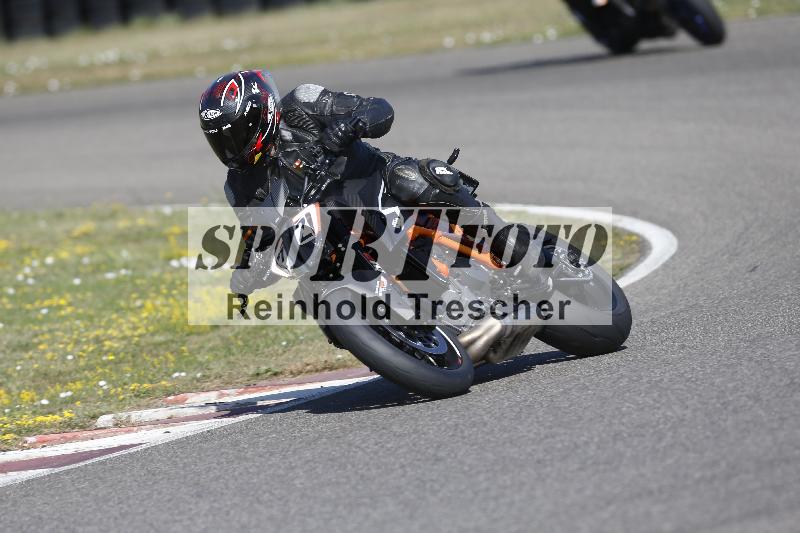 /35 07.08.2026  Discover the Bike ADR/Race 3 rot/72